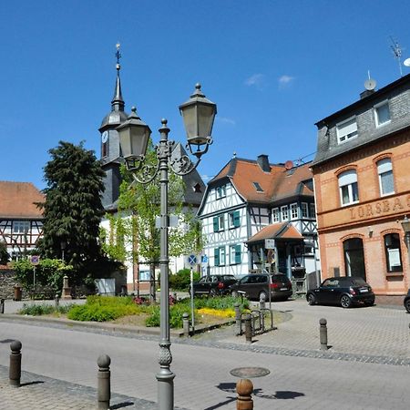 Apartmenthaus Am Zimmerplatz Hofheim am Taunus Exterior photo